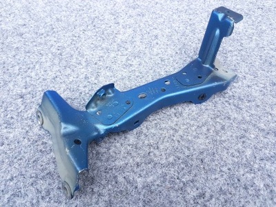 AUDI A3 8V0 SOPORTE SOPORTES ALAS IZQUIERDO PARTE DELANTERA POZNAN 8V0821135A OE  