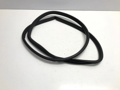 Toyota bz4x subaru solterra 2023 прокладка кузовна двері лівий задня фото №1