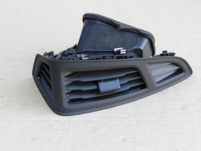 Решітка обдув права ford focus mk3 фото №1