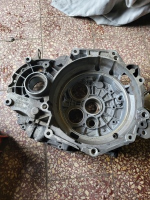 КОРПУС КОРОБКИ ПЕРЕДАЧ VW DSG DQ250 02E301107