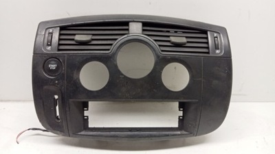 Ґрати обдув запуск стоп рамка радіо середня renault scenic ii 2003-09 фото №1