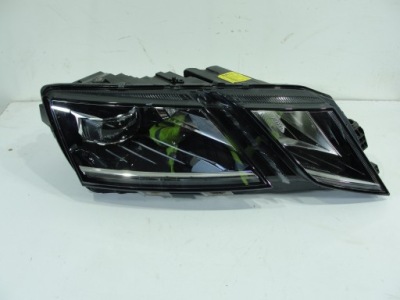 Skoda оригінальний номер 5e1941016e фара передня p фото №1