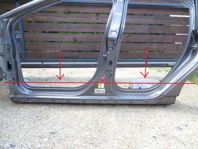 Peugeot 2008 поріг лівий evl фото №1