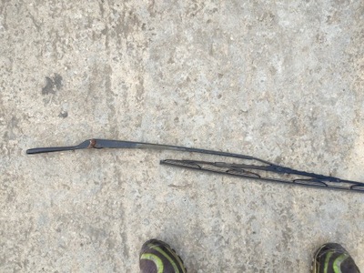 Рычаг дворники правый перед bmw x5 e53 фото №1