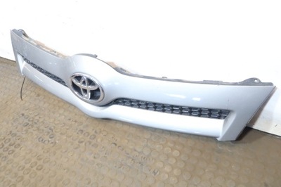 Решітка радіатора решітка радіатора toyota corolla verso e120 фото №1