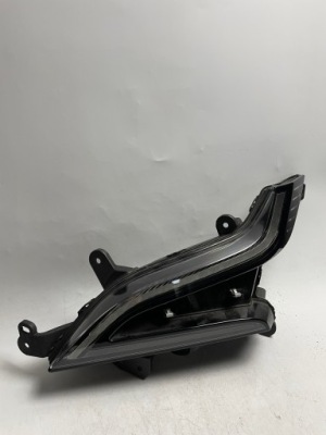 Фара противотуманная фара левый led drl renault megane e tech vision 266053014r оригинал фото №1