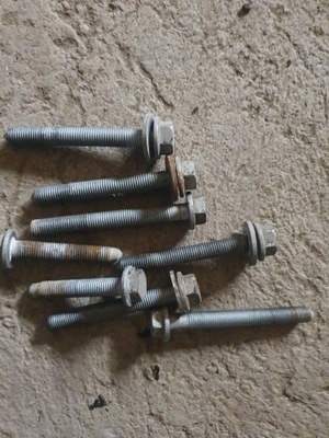 SCREW MOCUJACE SUSPENSION A3 8V S3 GOLF VII GTI  