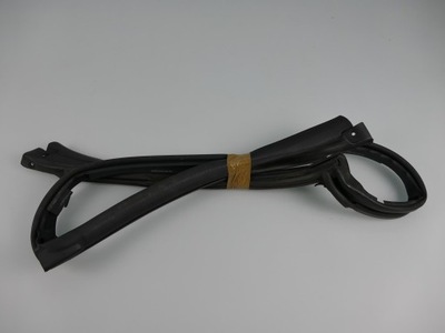 Mercedes slk r171 прокладка стекло лобовое перед фото №1