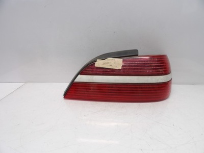 Лампа права задня peugeot 406 фото №1
