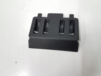 Захист заглушка тунель audi tt 8s 2014-2020 фото №1