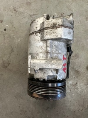 Opel meriva 1.4 t компрессор кондиционера 13414019 фото №1