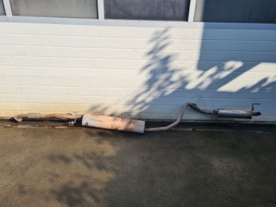 Opel adam 1.4 труба вихлопна гасник 13358215 фото №1