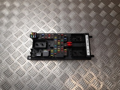 Коробка запобіжників land rover range rover iv 2013 dk5214f041ad фото №1