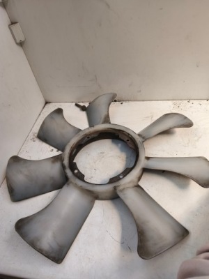 Nissan terrano ii 93-99 вентилятор вентилятора 2.7 tdi td27ti фото №1