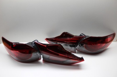 Mazda 6 gj універсал рестайлінг  - фара ліва + права задні led 2016+ фото №1