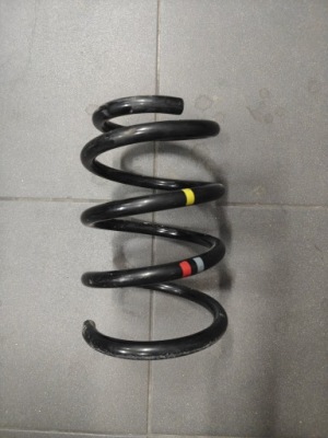 Пружина задня porsche boxster 982 cayman задня фото №1