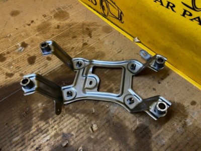 Кронштейн кронштейн туннель среднего toyota rav4 v фото №1