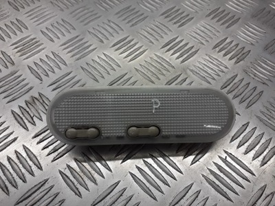 Освещение кабины перед clio iii 8200073231 фото №1