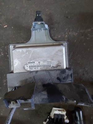 Бортовой компьютер, блок управления toyota yaris фото №1