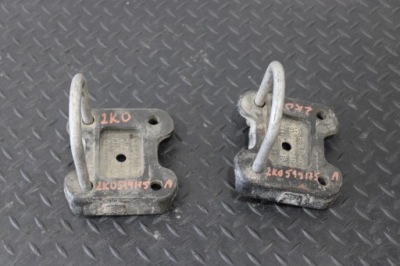 Кронштейн ресора 2k0599175a vw caddy 2k0 фото №1