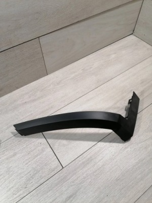 E-pace молдинг крила правий задня j9c3-17d960-a фото №1