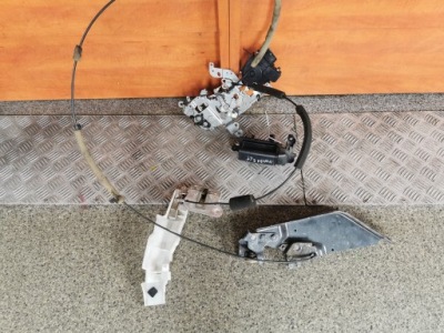 Mazda 5 05-siłownik замка дверь боковых левый bok фото №1