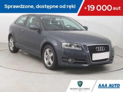 Audi A3 1.6, Klima, Klimatronic