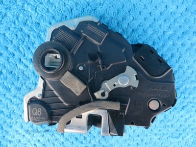 Lexus gs is замок дверь передних левых фото №1