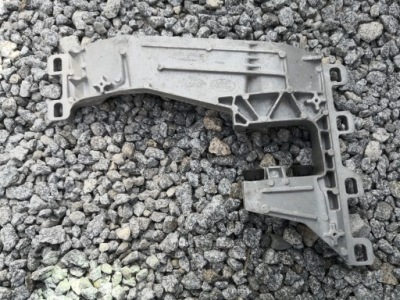 Кронштейн коробки jaguar f-pace gx73-5060bc фото №1