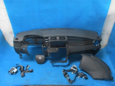 Консоль панель приладів панель приладів mahindra kuv100 g80 комплект фото №1