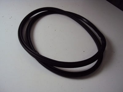 Прокладка двері задня volvo xc40 2017- фото №1