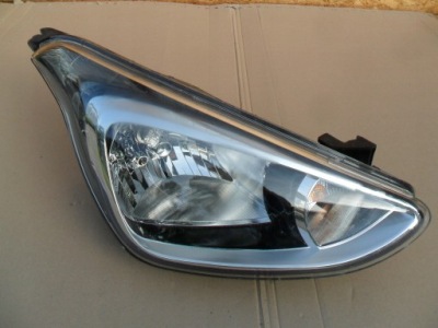 Hyundai i10 ii лампа правая 92102-b9000 фото №1