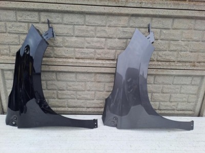 Peugeot 2008 14-18 крила передній правий оригінал фото №1