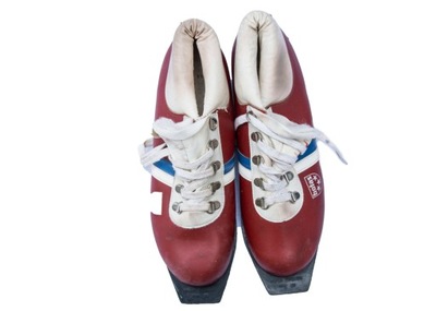 Stare skórzane buty narciarskie PRL