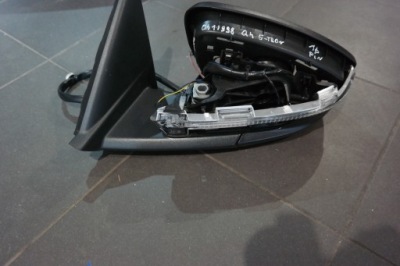 Audi q4 e-tron зеркало левая eu 16 pin фото №1