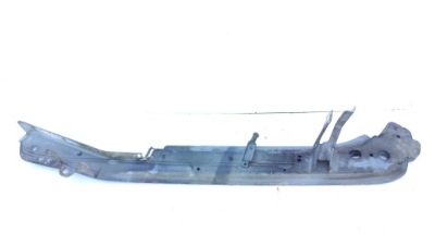 Vw touareg 7l подкрылок кронштейн крыла левый фото №1