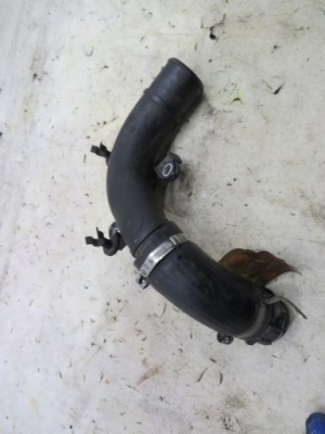 Трубка патрубок шланг повітрозабірник renault clio iv 0.9 tce 144604208r фото №1