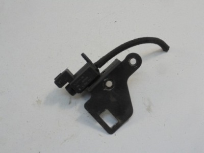 Bmw 3 e46 клапан вакуумa 1.9b 72234100 00t033 фото №1