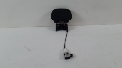 Volvo v60 ii підголівник правий задня 31379228 фото №1