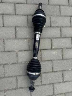 Jeep grand cherokee wl 21- summit overland привідний вал передня права p68380006ab фото №1