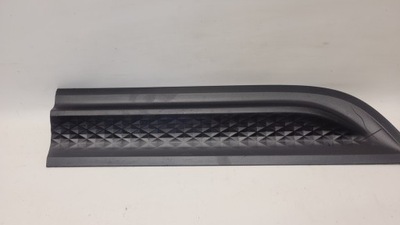 Porsche macan 95b839890 молдинг дверь правая задняя oryg. фото №1