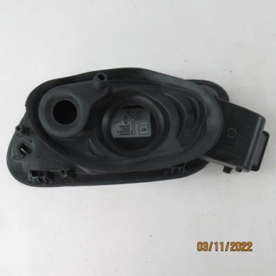 Вкладыш заливной топлива бак audi a7 4k8809906 фото №1