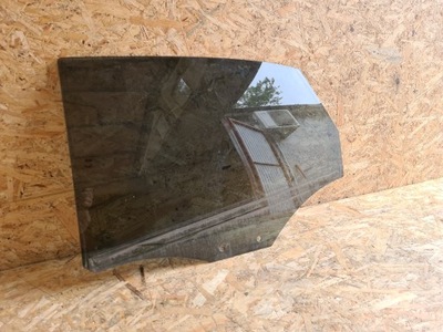 Скло двері лівий задня audi a3 8v sedan тонована фото №1