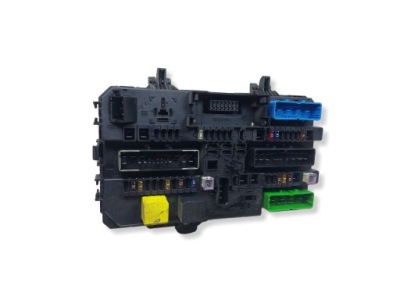 Коробка запобіжників 13145017cd opel astra h 3 фото №1