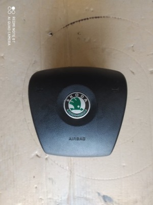 Подушка подушка безопасности руля octavia ii 1z0880201s фото №1