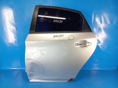 Дверь задние левая toyota prius iii 3 6700447090 фото №1