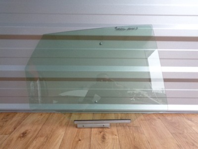 Trezia verso s скло задня права фото №1