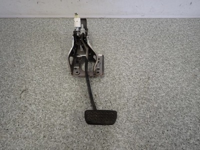 Toyota corolla e12 02-07 педаль тормоза автоматическая коробка передач фото №1