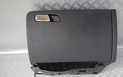 Audi q5 бардачок пассажира фото №1