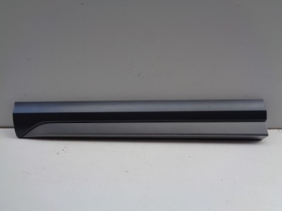 Накладка дверей ліва передня audi q3 8u 8u0 11- фото №1